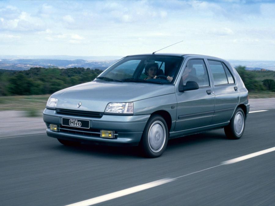 Renault Clio 5-Door '1990